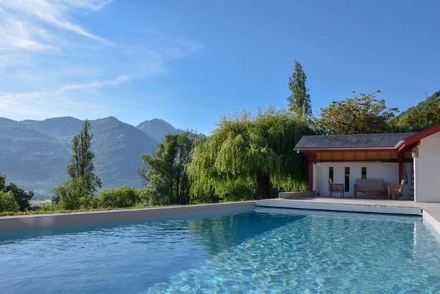 Le Chalet Des Pyrenees St Savin Saint-Savin  Exteriér fotografie